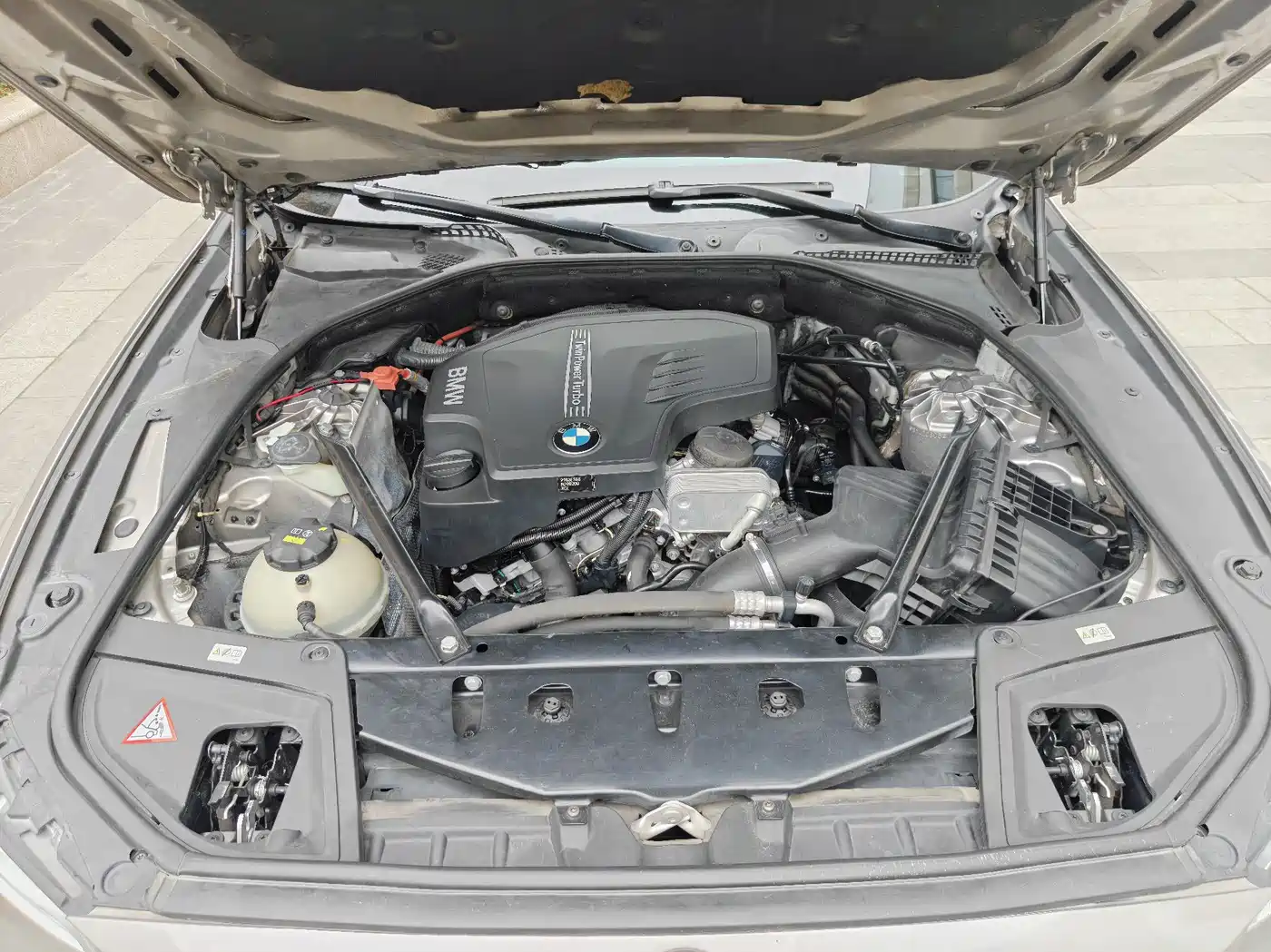 BMW 5 Series 2014 520Li Elegance фото 13