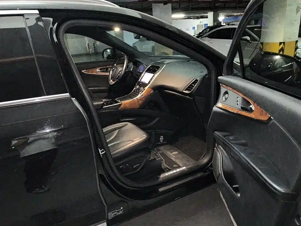Lincoln Nautilus (Import) 2020 2020 2.0T AWD Reserve