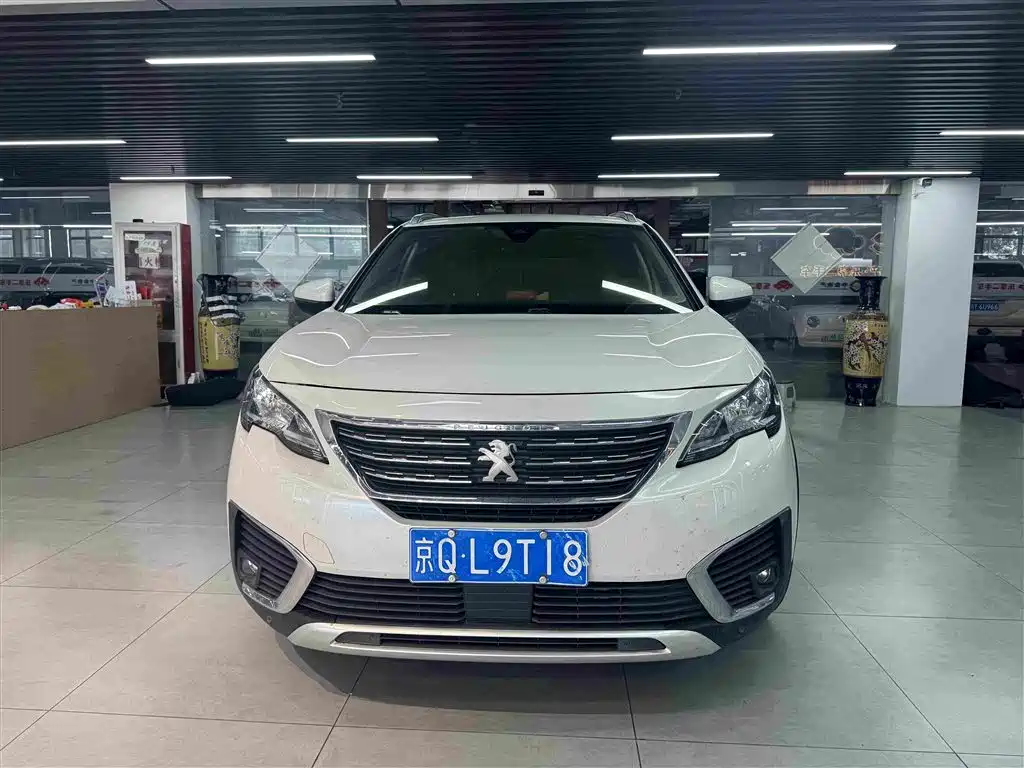 Peugeot 5008 2018 2017 380THP 7-seat Luxury Edition
