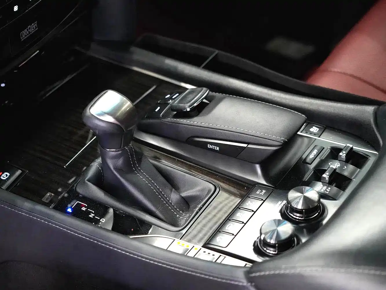 Lexus LX 2019 570 Prestige Luxury Edition фото 7