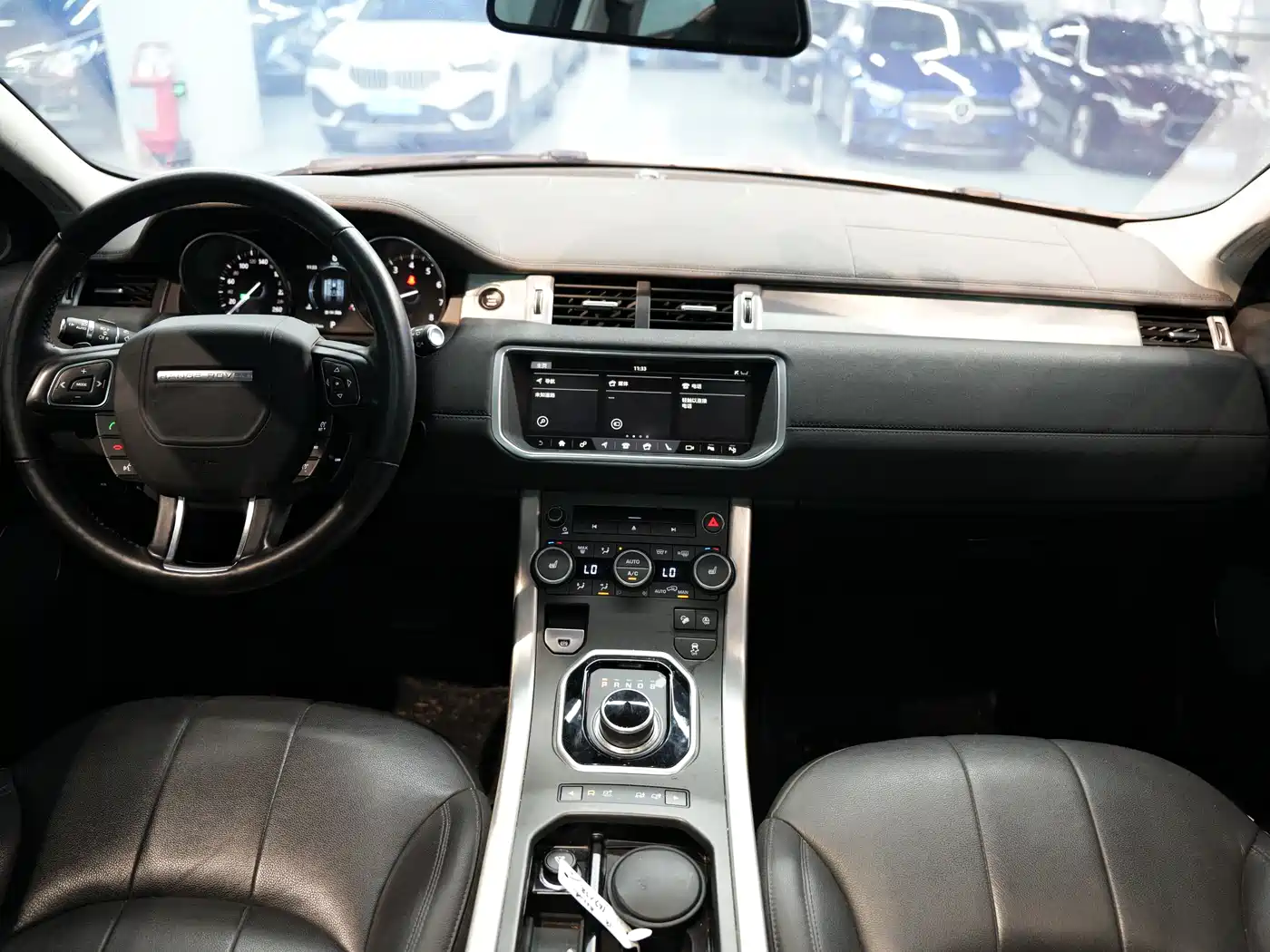 Land Rover Range Rover Evoque 2018 240PS SE Smart Edition фото 14