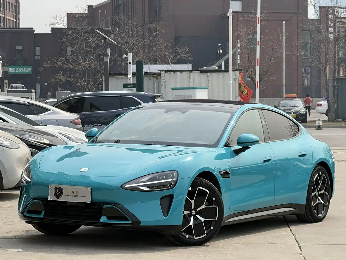 XIAOMI CAR XIAOMI SU7