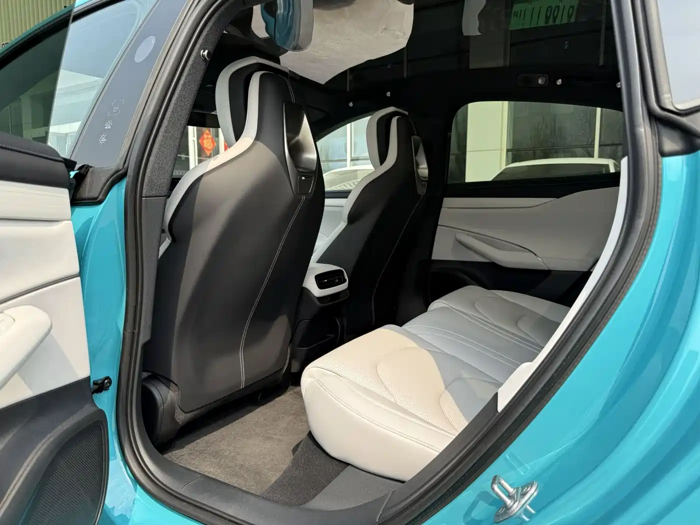 XIAOMI CAR XIAOMI SU7