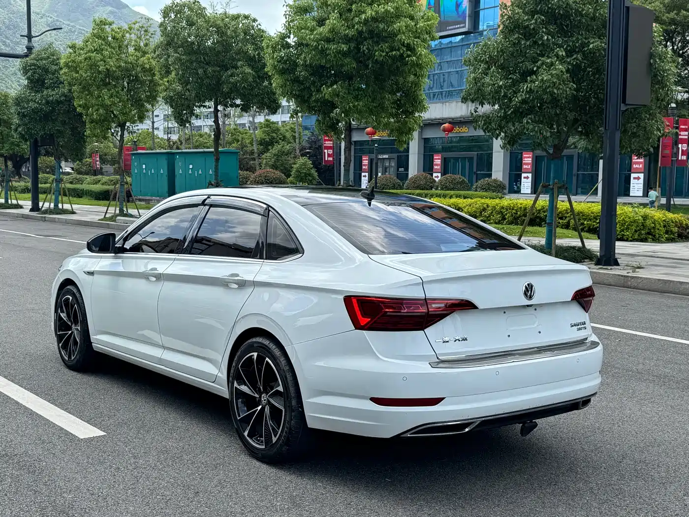 Volkswagen Sagitar 2021 280TSI DSG Flagship Smart Connect Edition фото 14