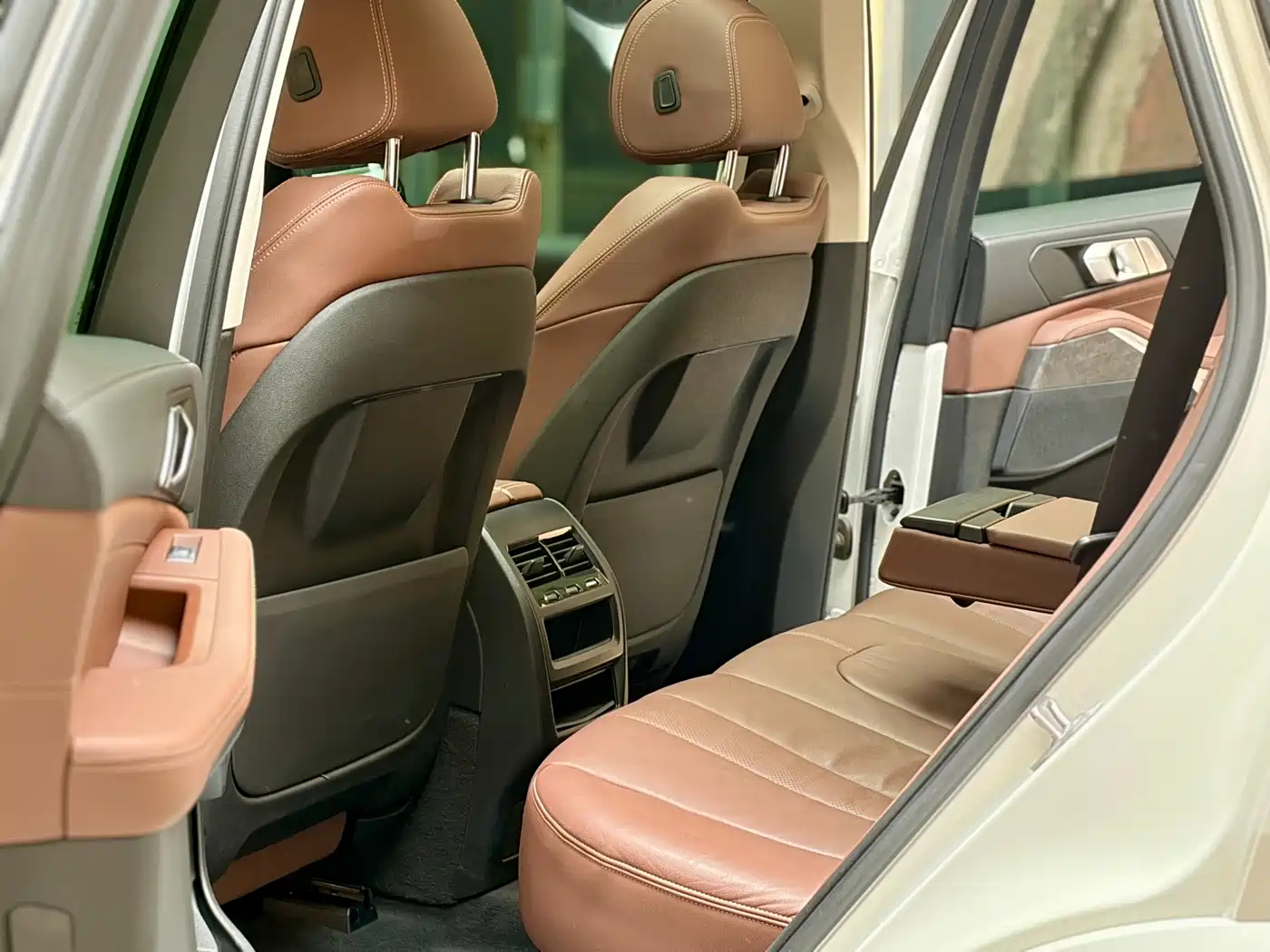 BMW X5 (Import) 2020 xDrive30i M Sport Package фото 8