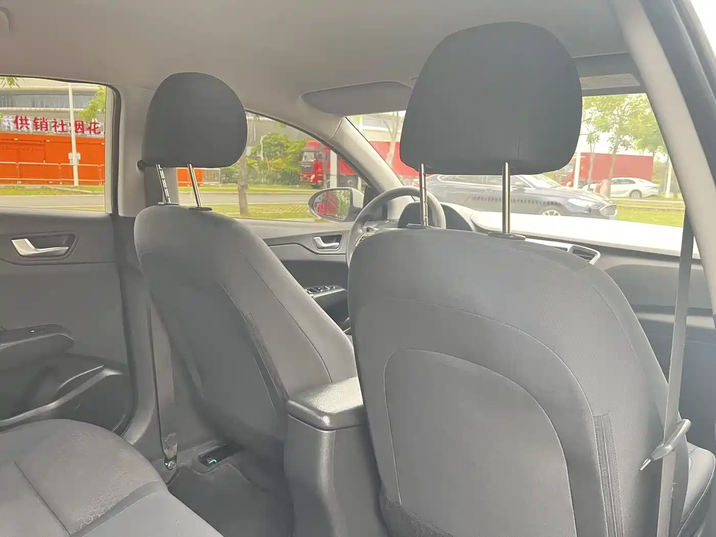 Hyundai Verna 2020 1.4L CVT GLS Cool Edition фото 20