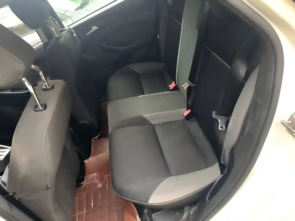 Ford Focus 2015 2012 Hatchback 1.6L Automatic Comfort