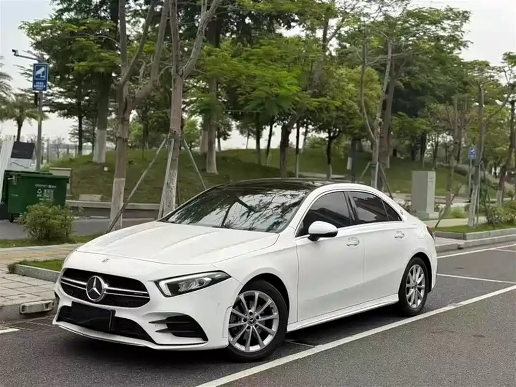 Mercedes-Benz A-Class 2019 A 200 L Sport Sedan