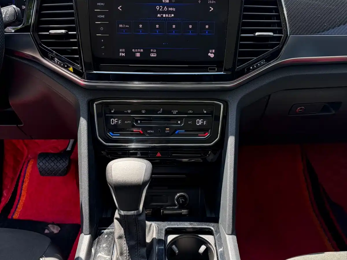 Volkswagen Teramont 2019 Teramont X 330TSI 2WD Premium Luxury Edition фото 9