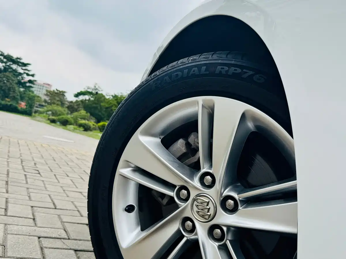 Buick Regal 2019 20T Elite China VI фото 24