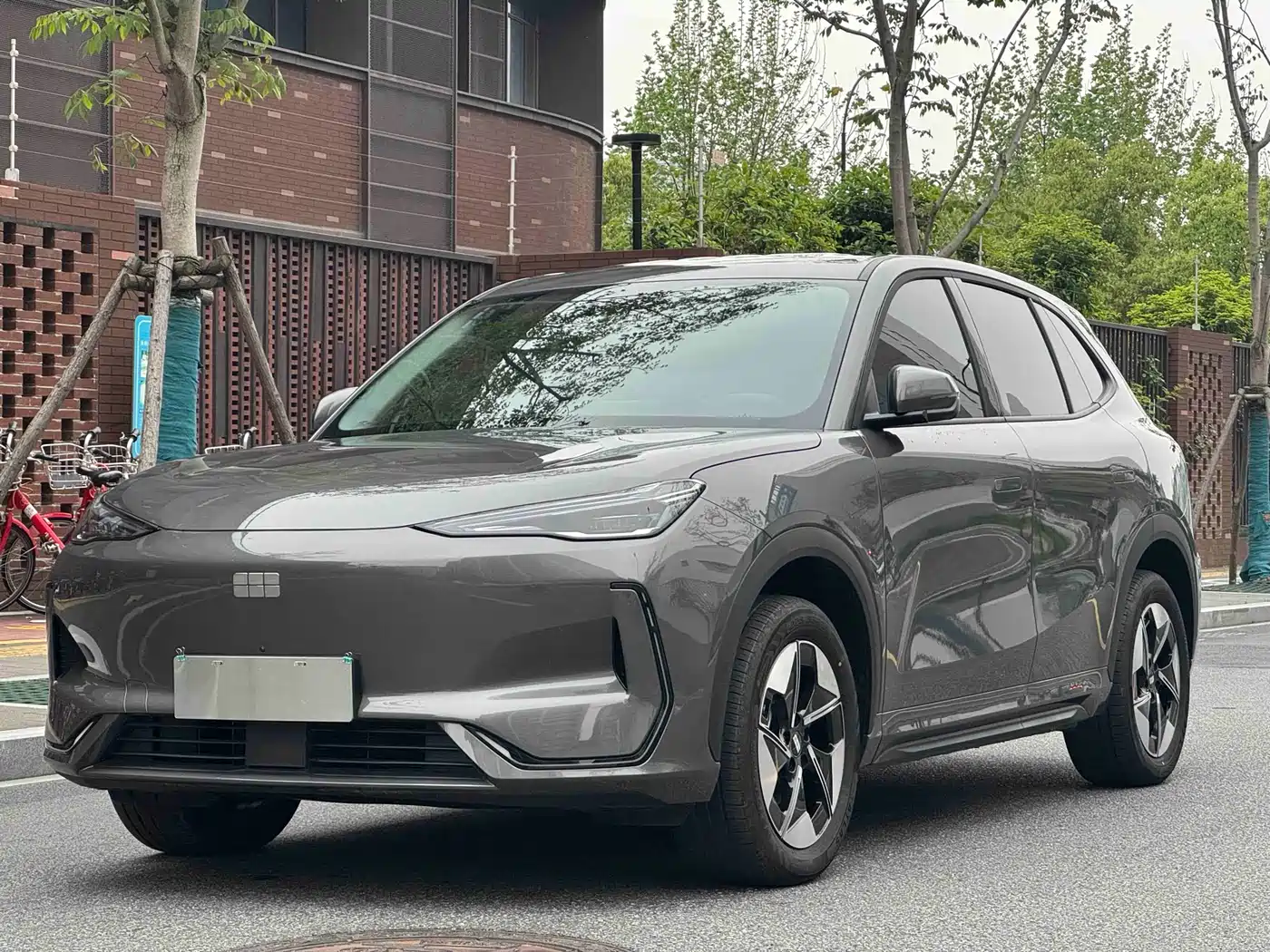 GEELY GALAXY GALAXY E5