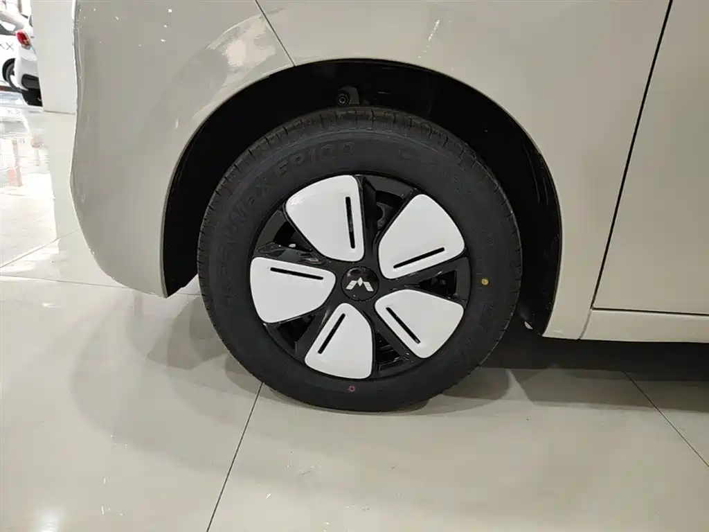 Wuling Motors Hongguang MINIEV 2026 2025 4-Door Advanced