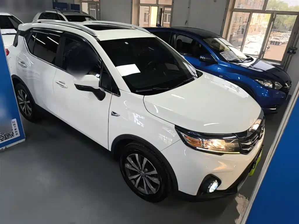 GAC Trumpchi Trumpchi GS3 2019 235T Automatic Elite Edition фото 4