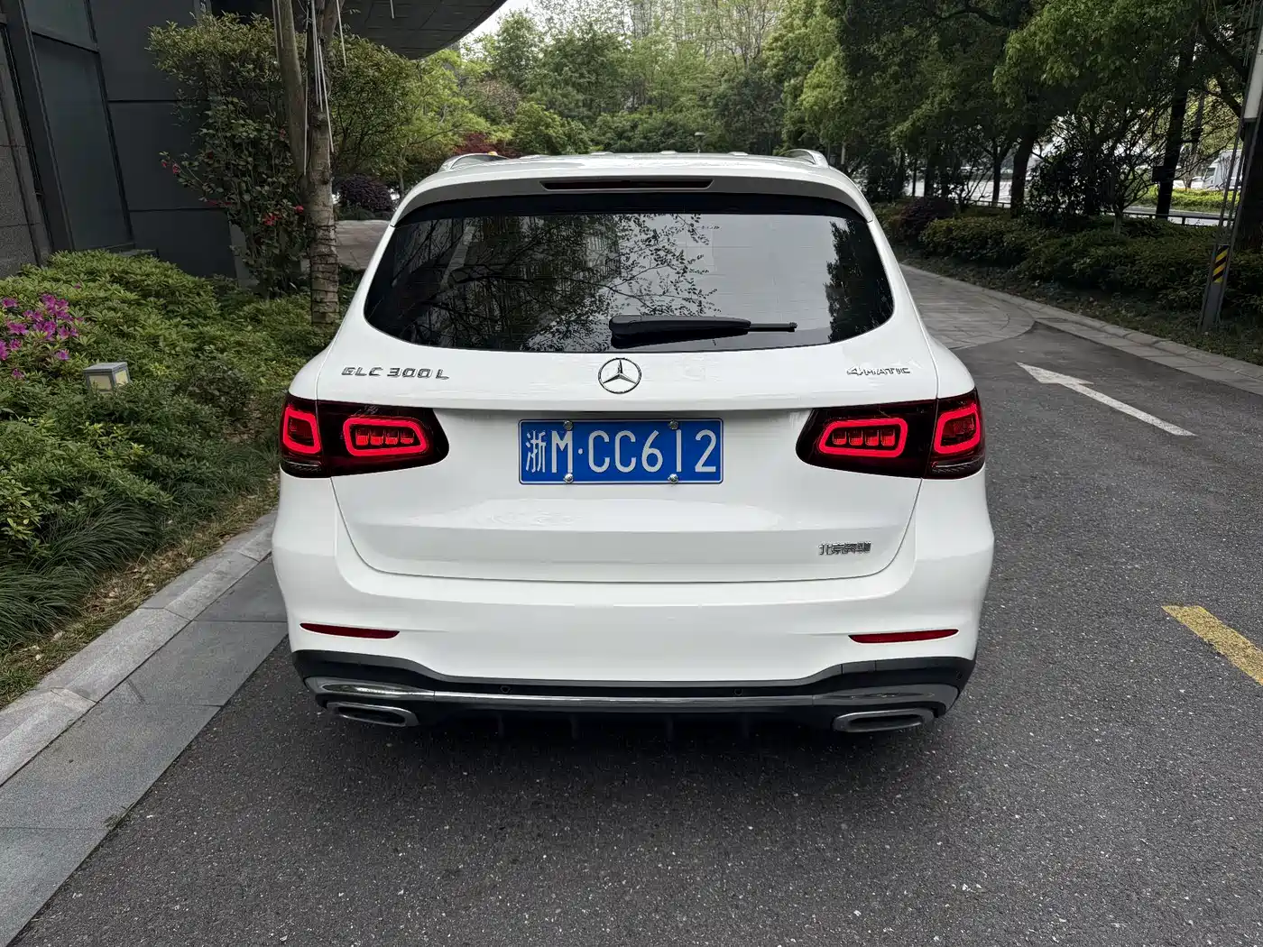 Mercedes-Benz GLC 2022 GLC 300 L 4MATIC Dynamic Collector's Edition фото 5