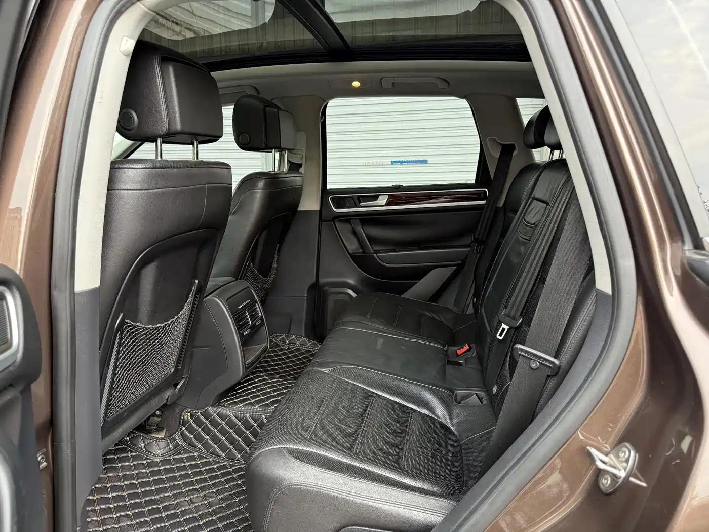 Фото 8 - Volkswagen Touareg