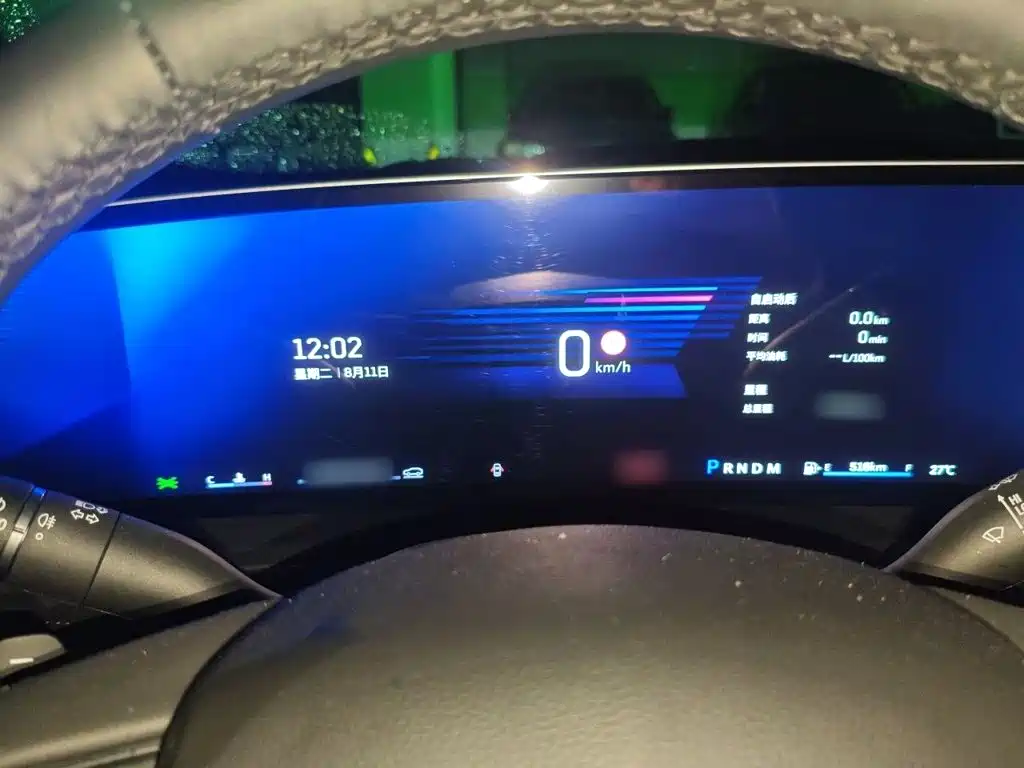 2025 Cadillac XT4