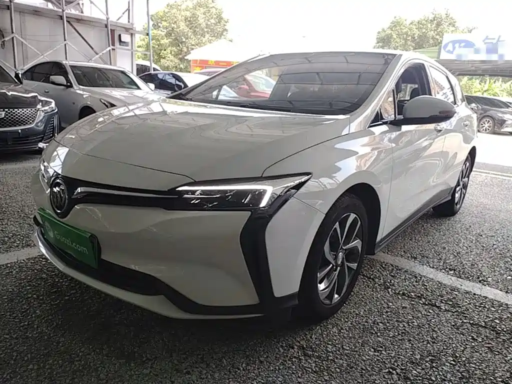 Buick Velite 6 2019 Connected Smart Edition