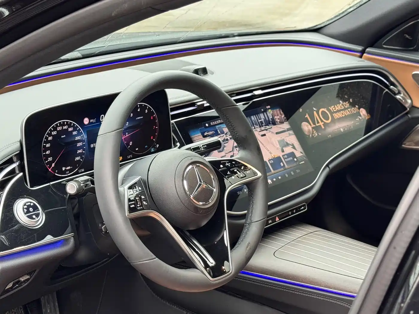 Mercedes-Benz E-Class 2025 E 300 L Luxury фото 4