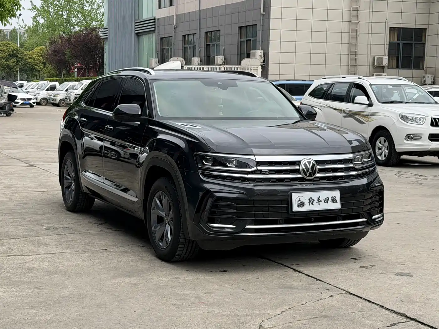 Volkswagen Tiguan X 2022 380TSI 4WD Flagship Edition фото 3