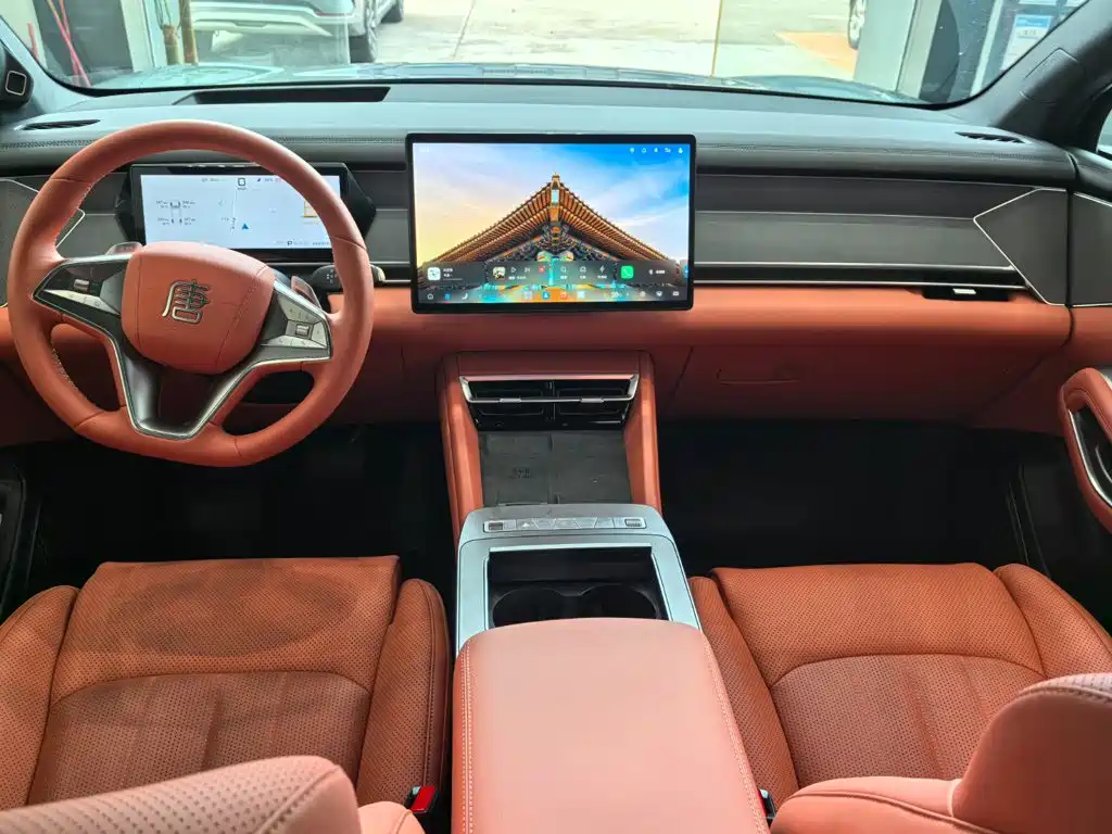 BYD Tang L 2025 2025 DM 175KM Drone Player Edition