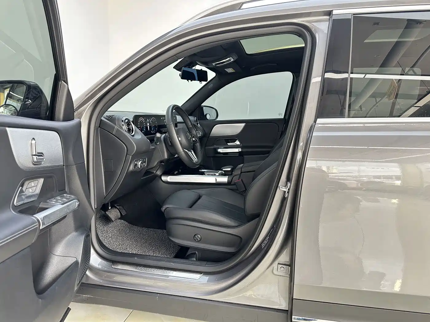 Mercedes-Benz GLB 2024 2023 Facelift GLB 200 Fashion