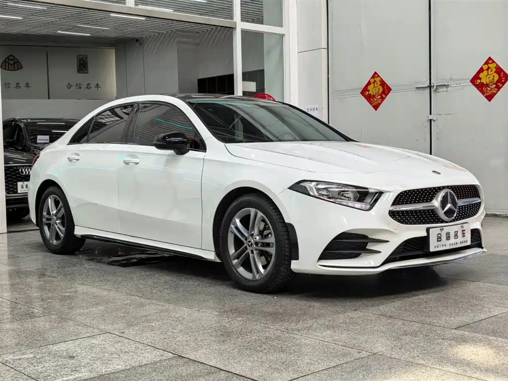 MERCEDES-BENZ A CLASS