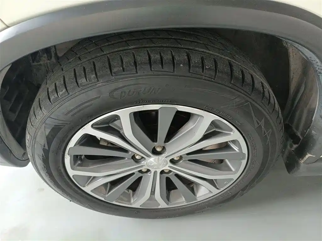 Peugeot 4008 (Import) 2013 2.0L 4WD Fashion фото 25