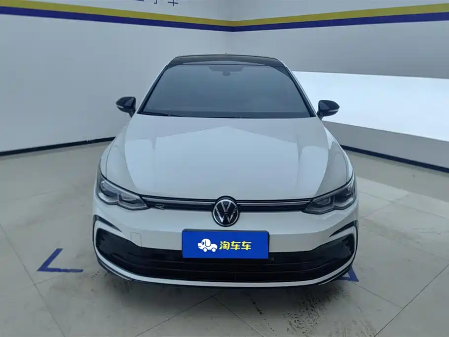 Volkswagen Golf 2023 280TSI DSG R-Line Lite фото 2