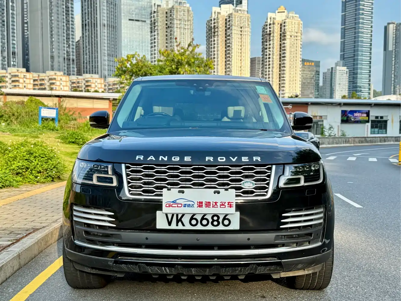 Land Rover Range Rover 2019 5.0 SC V8 Prestige Genesis Extended Edition фото 2