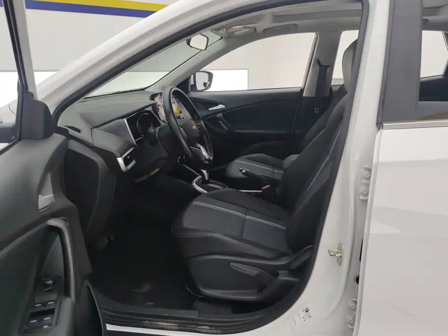 Chevrolet Trax 2020 2019 325T Auto Fun Edition China VI