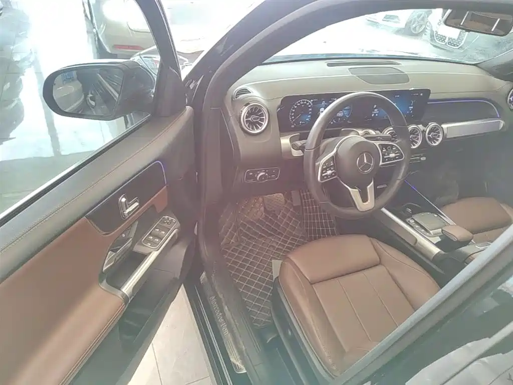 Mercedes-Benz GLB 2022 Model GLB 200 Dynamic Edition фото 16