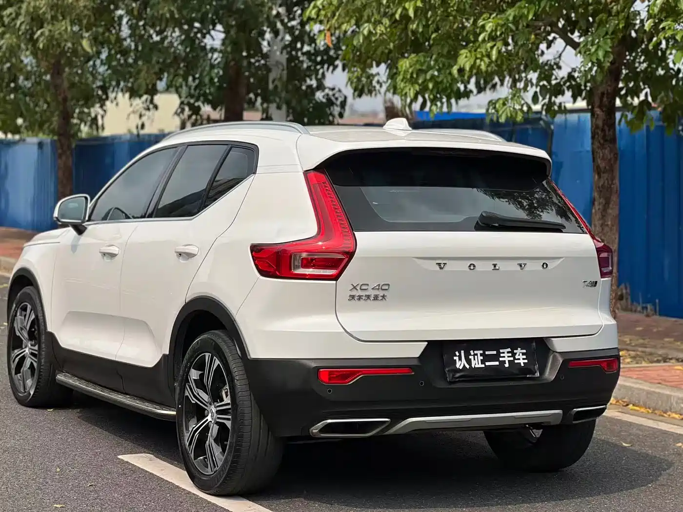 Фото 5 - Volvo XC40