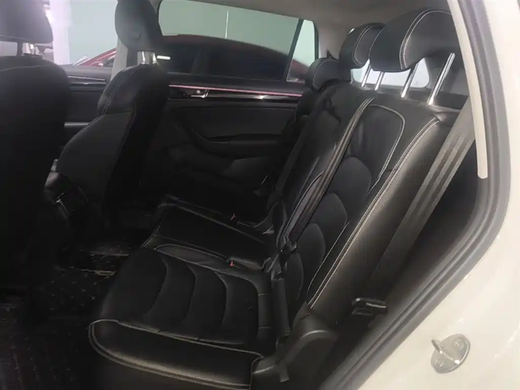 Škoda Kodiaq 2018 TSI380 7-seat AWD Flagship фото 17