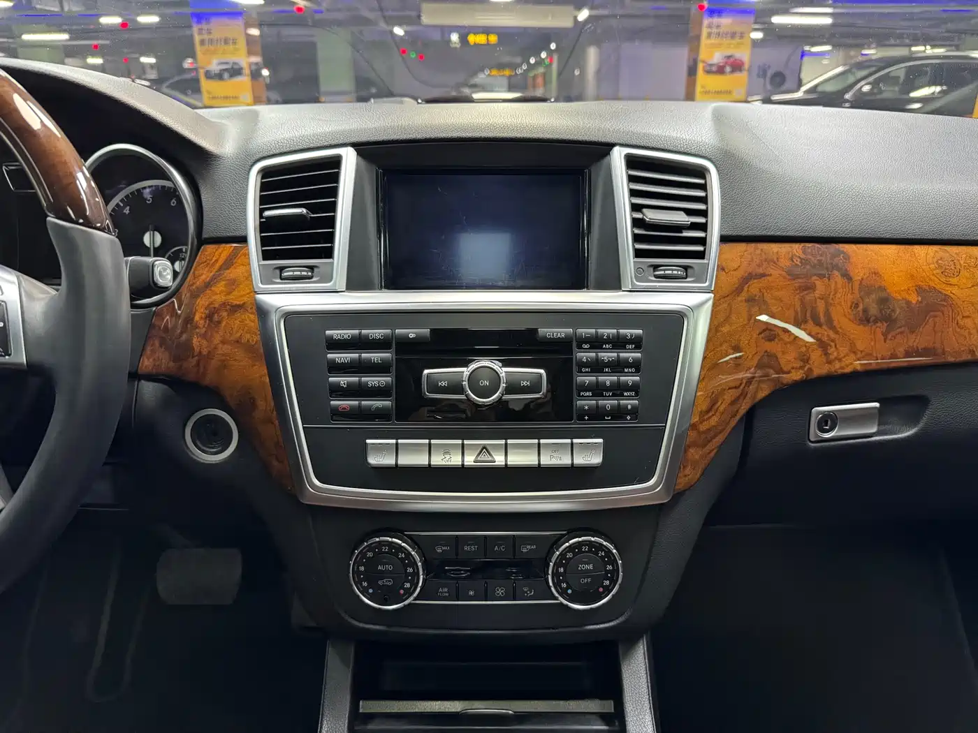 Mercedes-Benz M-Class 2012 Model ML 350 Luxury фото 22
