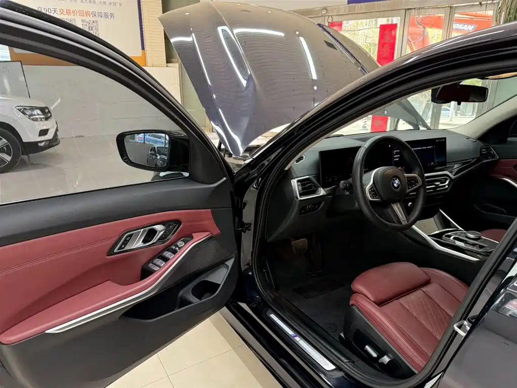 BMW 3 Series 2023 320Li M Sport Package фото 22