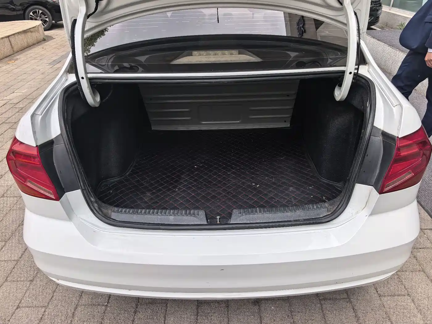Volkswagen Jetta 2017 1.4L Manual Fashion фото 20