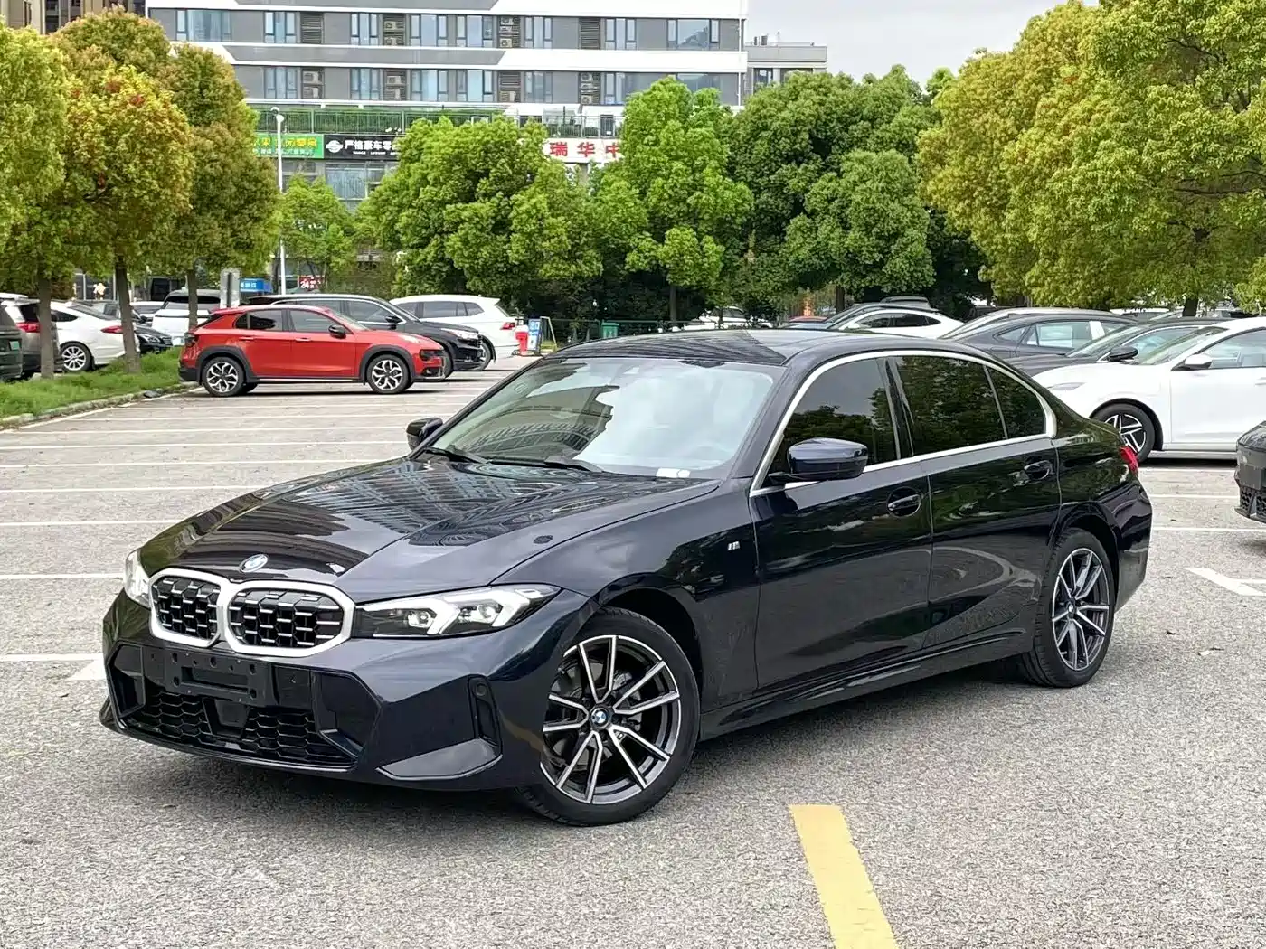 BMW 3 Series 2025 325Li M Sport Package