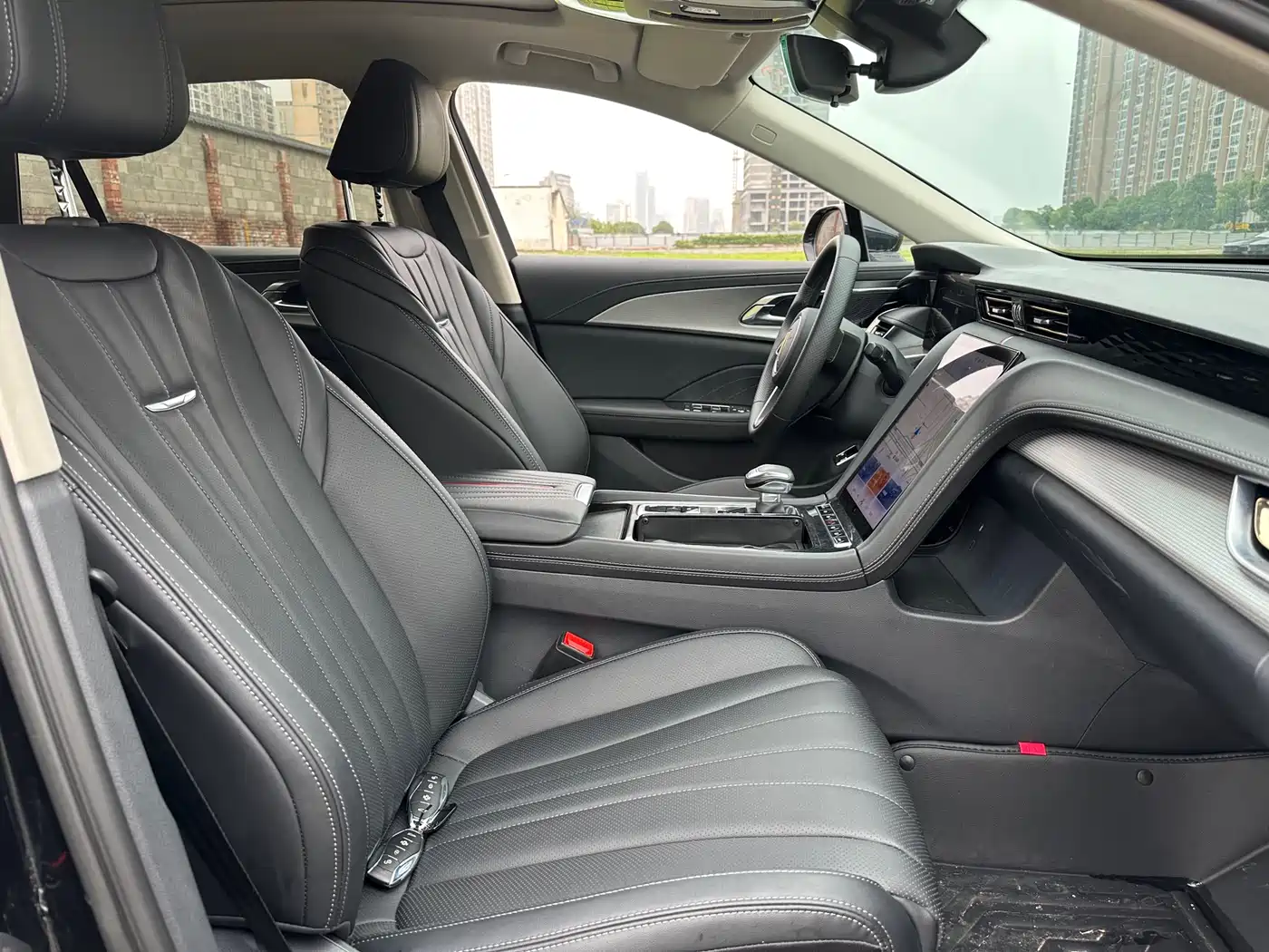 Hongqi H5 2023 1.5T DCT Smart Connect Joy Edition фото 4