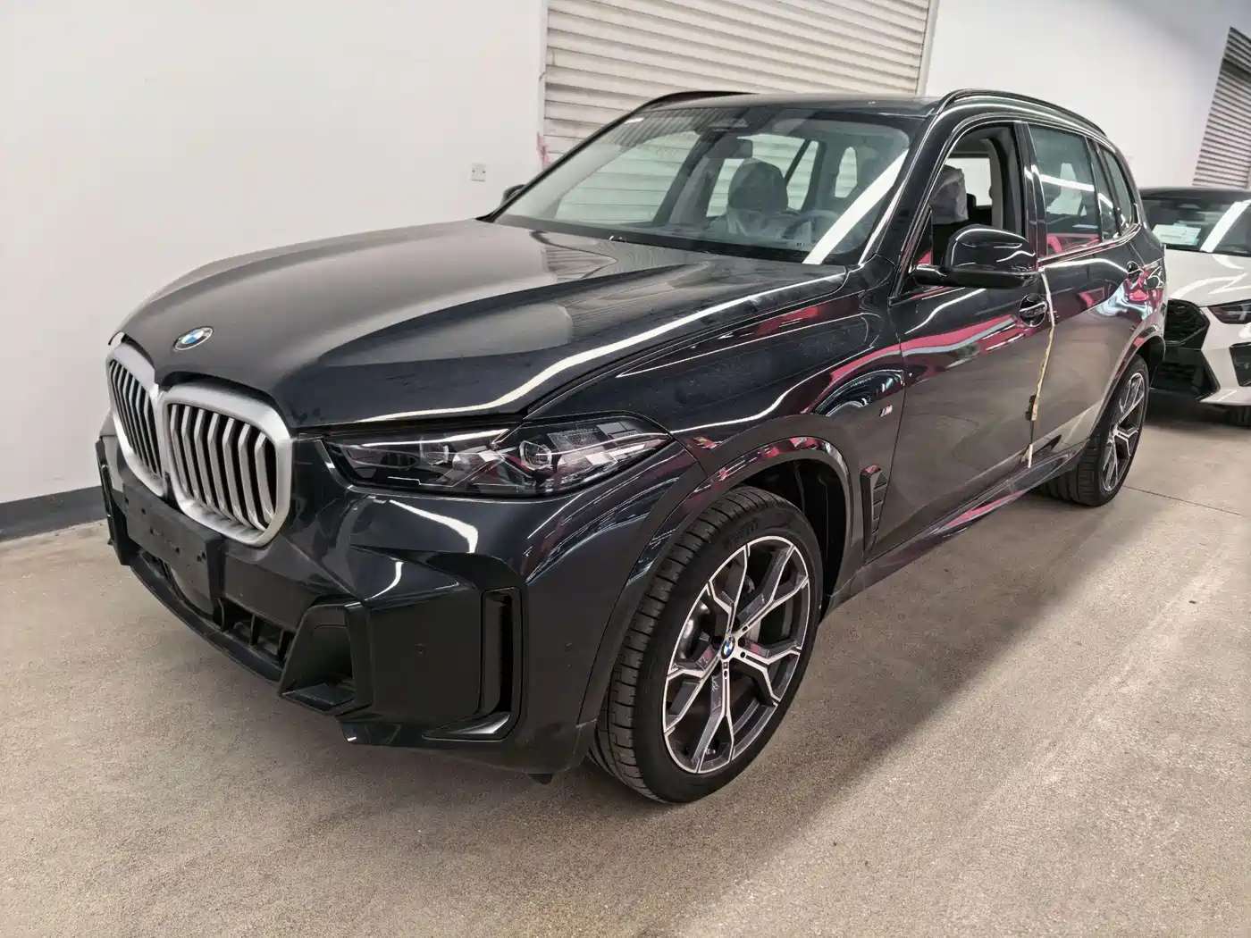 BMW X5 2026 2023 xDrive 30Li Premium M Sport Black Night Package