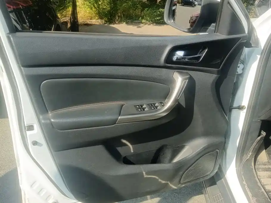 Changan Oshan Changan Oushang CX70 2016 2016 Model 1.6L Manual Comfort Type