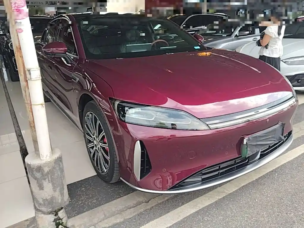 Chery Fengyun Fengyun A9L 2025 2025 Model 4WD High-performance Summit Edition