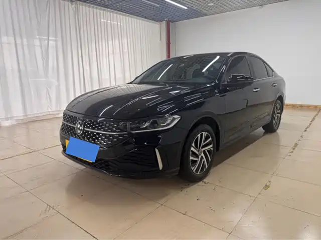 VOLKSWAGEN LAVIDA 2024