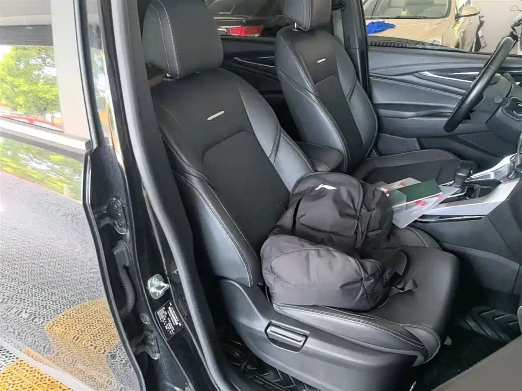 Фото 25 - Maxus Maxus G50