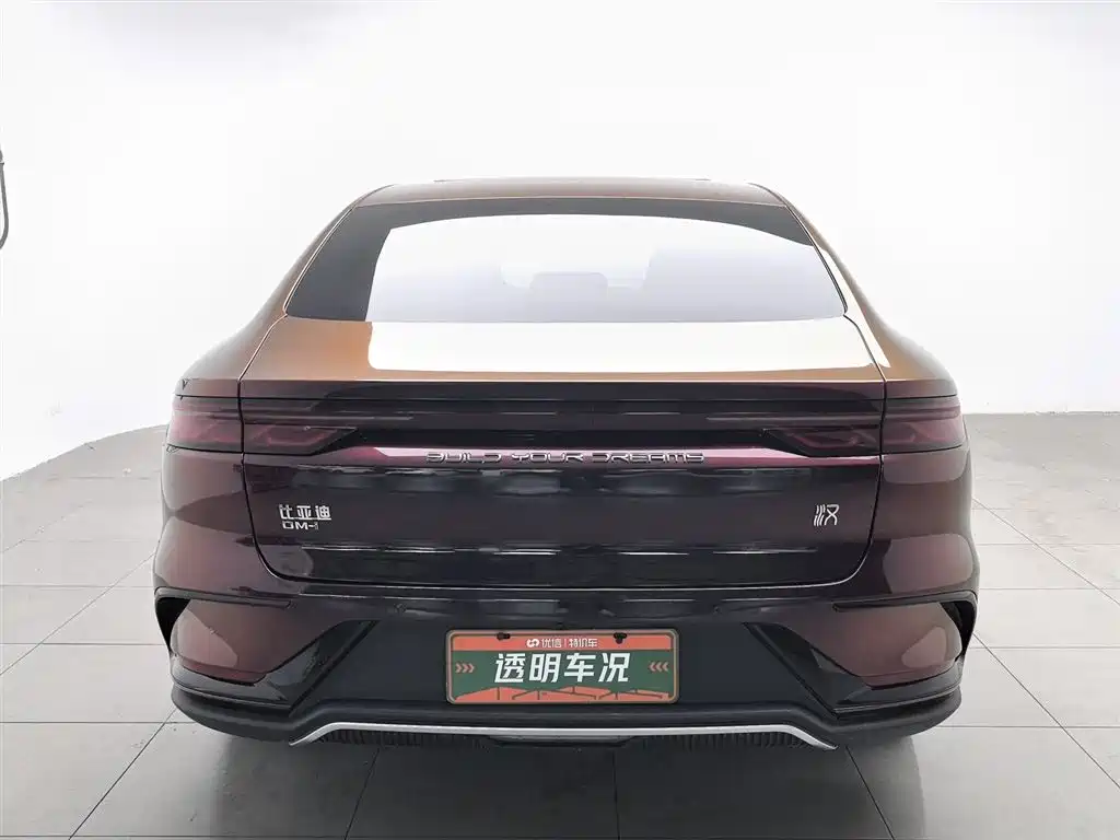 BYD Han 2022 DM-i 121KM Prestige фото 4