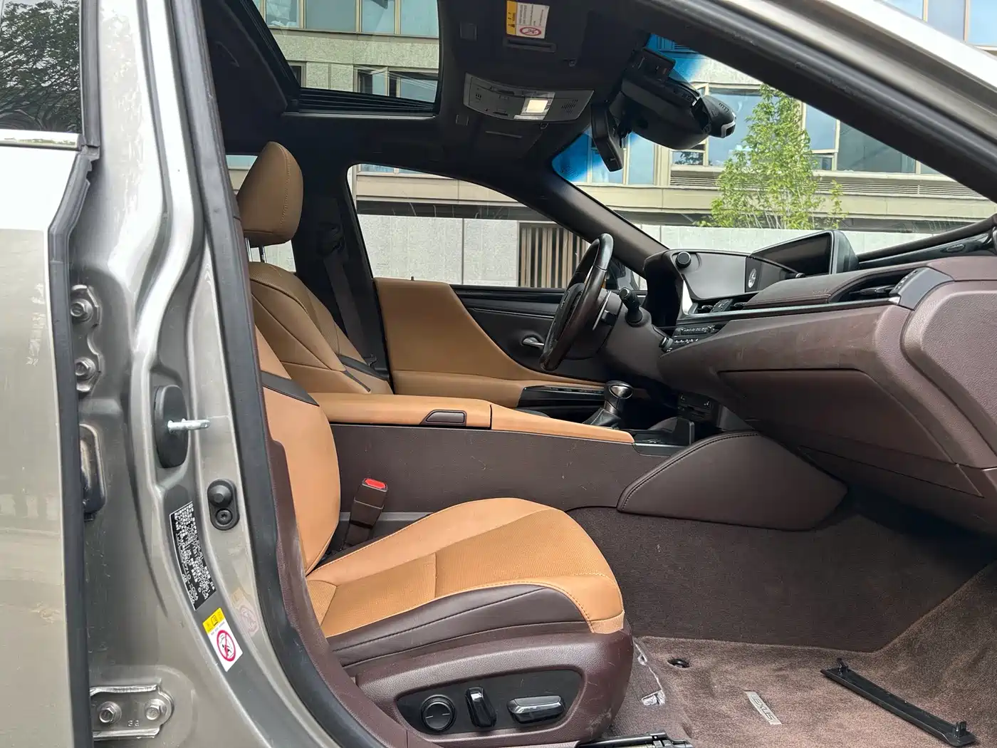 Lexus ES 2018 300h Excellence Edition China V фото 13