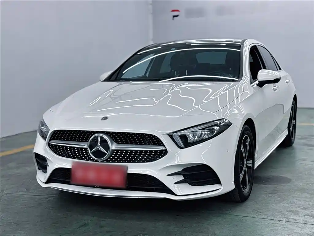 Mercedes-Benz A-Class 2022 Facelift III A 200 L Sport Sedan Fashion фото 3