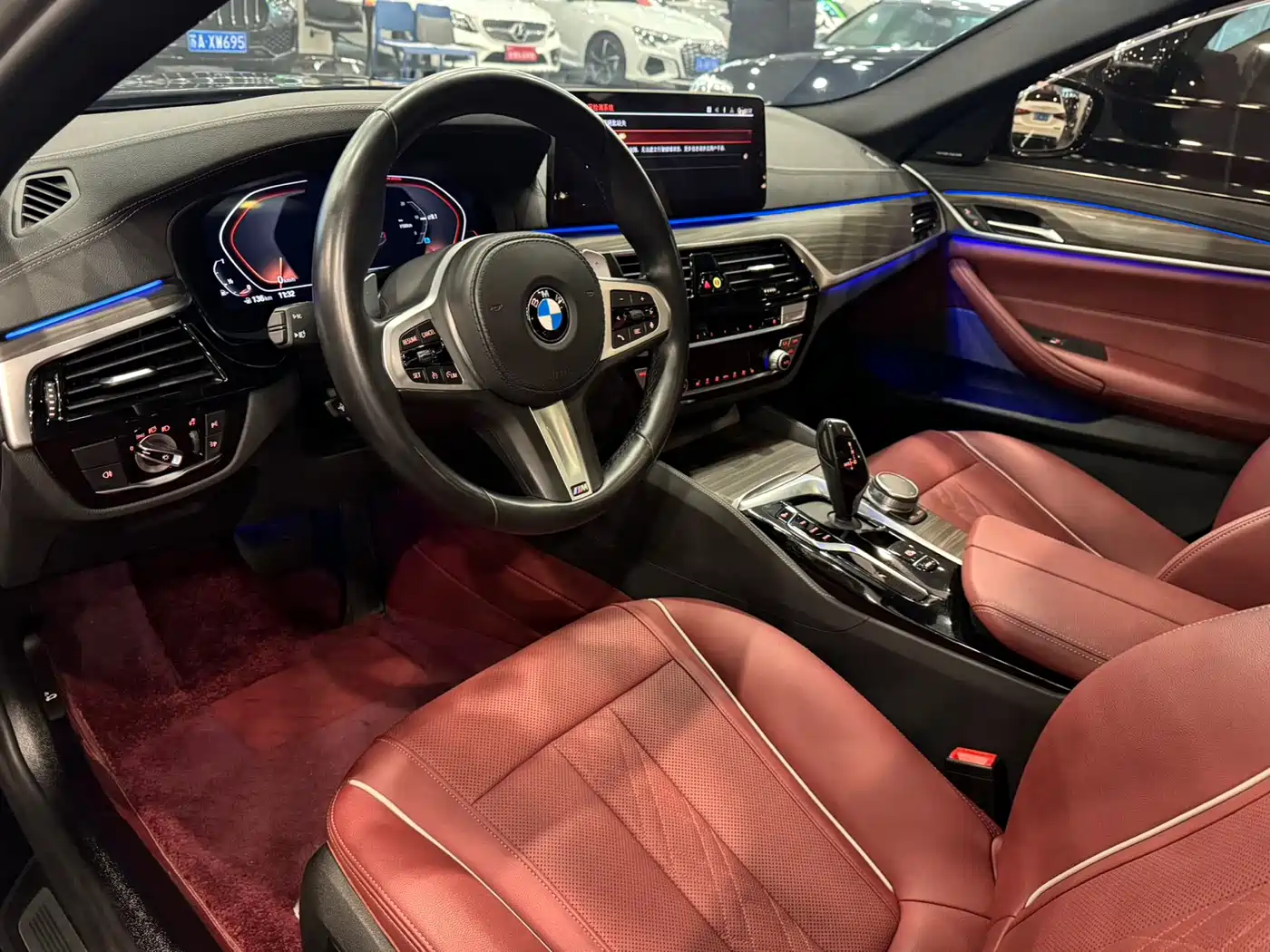 BMW 5 Series 2023 530Li Leading M Sport Package фото 14