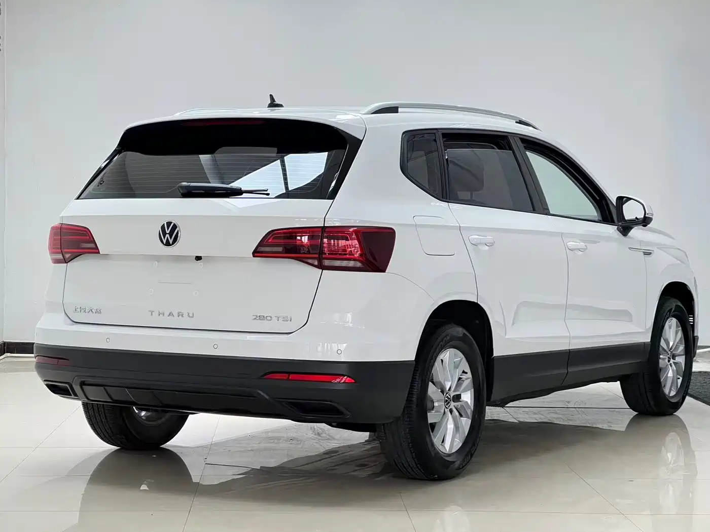 Volkswagen Tharu 2021 Model 280TSI 2WD Trend Edition фото 4