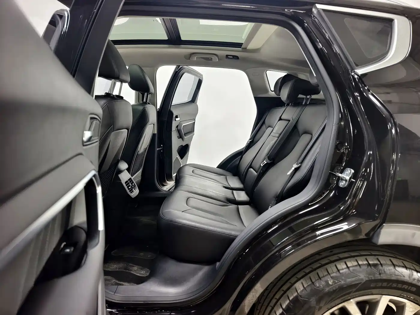 Photo 13 - Haval H6
