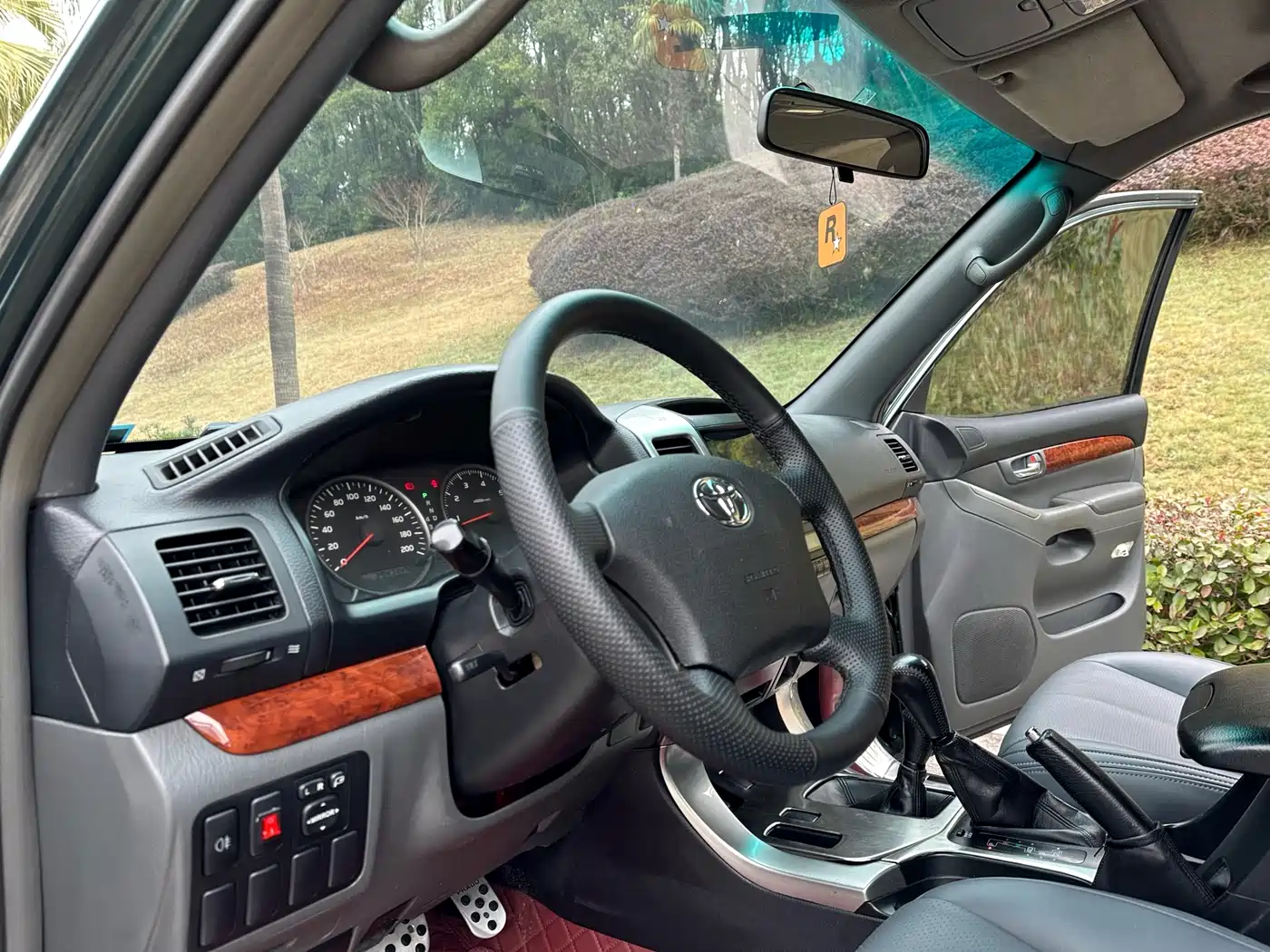 Toyota Prado 2005 Model 4.0L Automatic GX Luxury DVD Edition фото 7